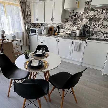 Pini Vacations - Clube Da Rocha Ii Apartment